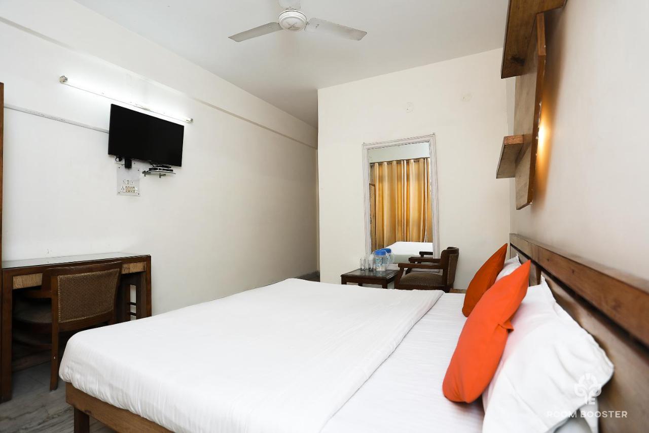 Hotel Inderlok Rishikesh Exterior photo